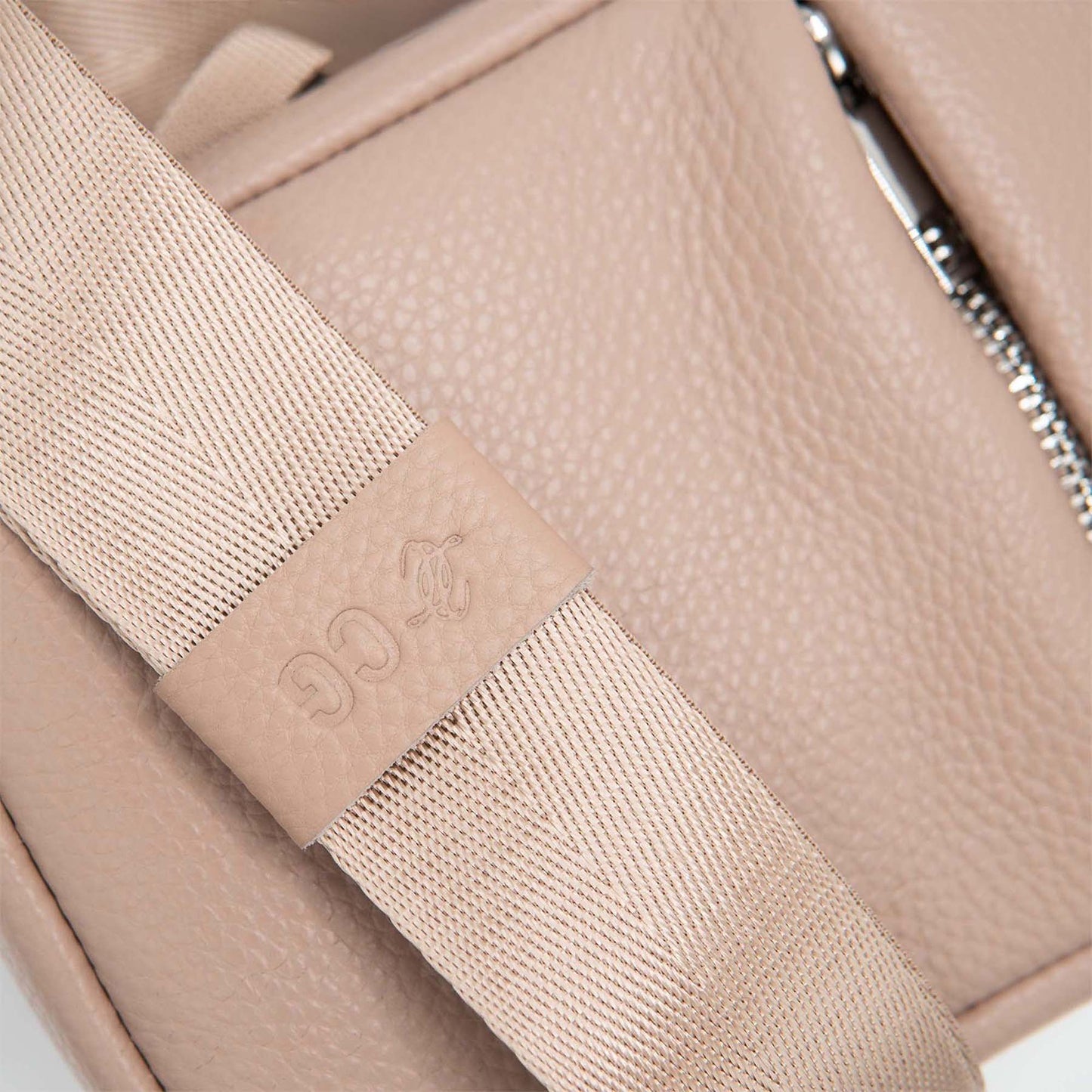 Travel Sling Bag | Leather